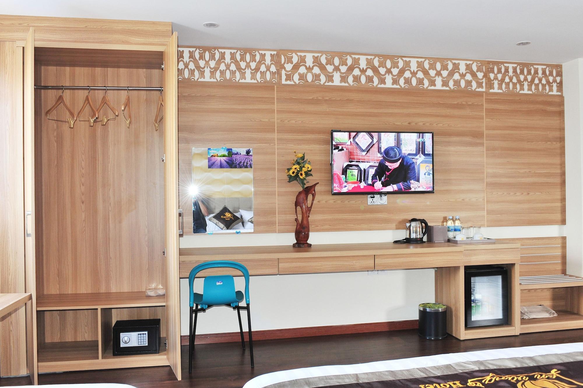 נה טראנג Sen Vang Luxury Hotel מראה חיצוני תמונה