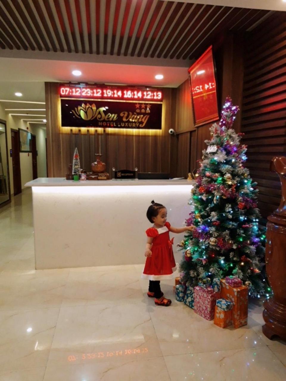 נה טראנג Sen Vang Luxury Hotel מראה חיצוני תמונה